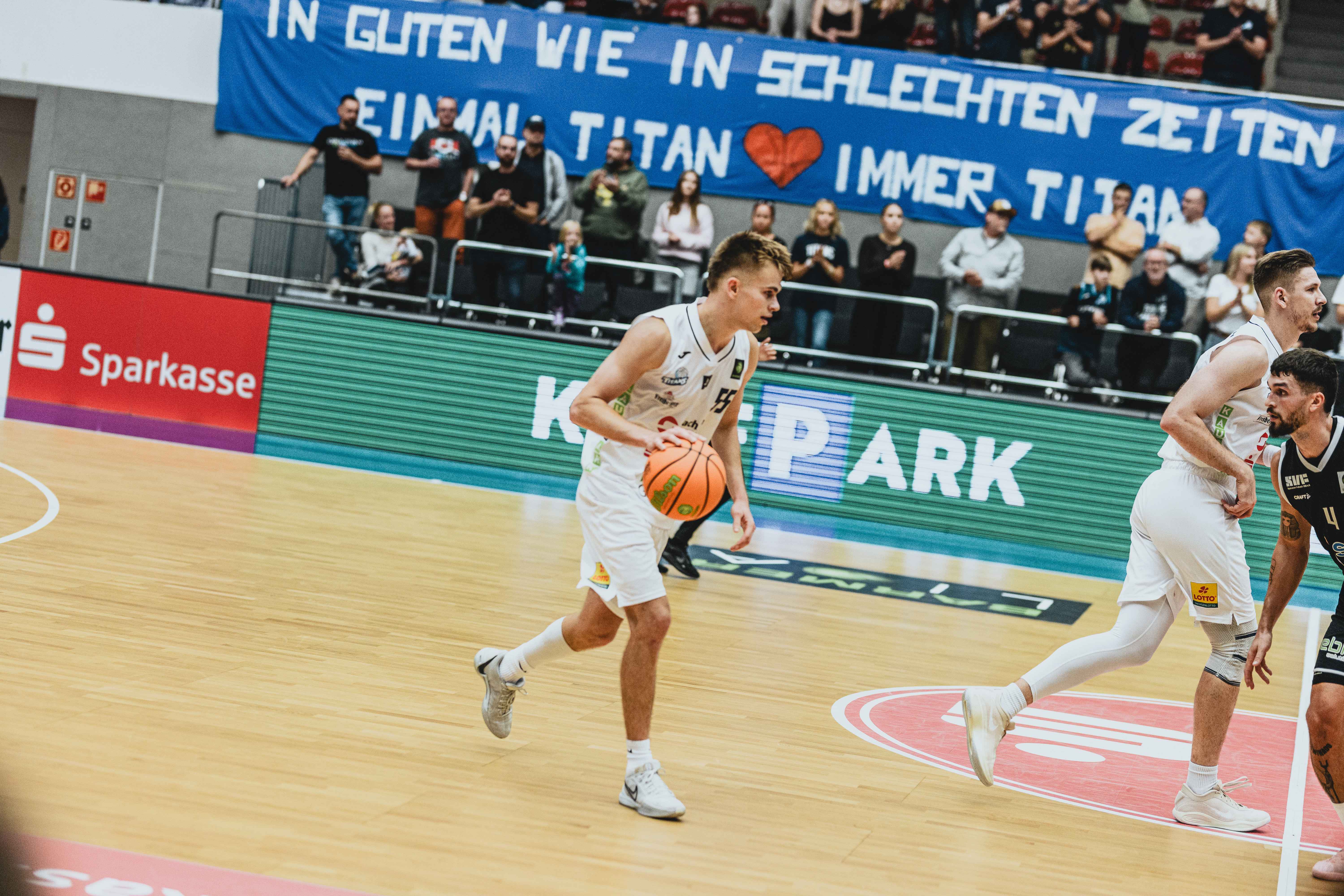 ProB:  Dresden Titans setzen auch 2026/27 auf Dresdner Eigengewächs: Georg Kupke verlängert